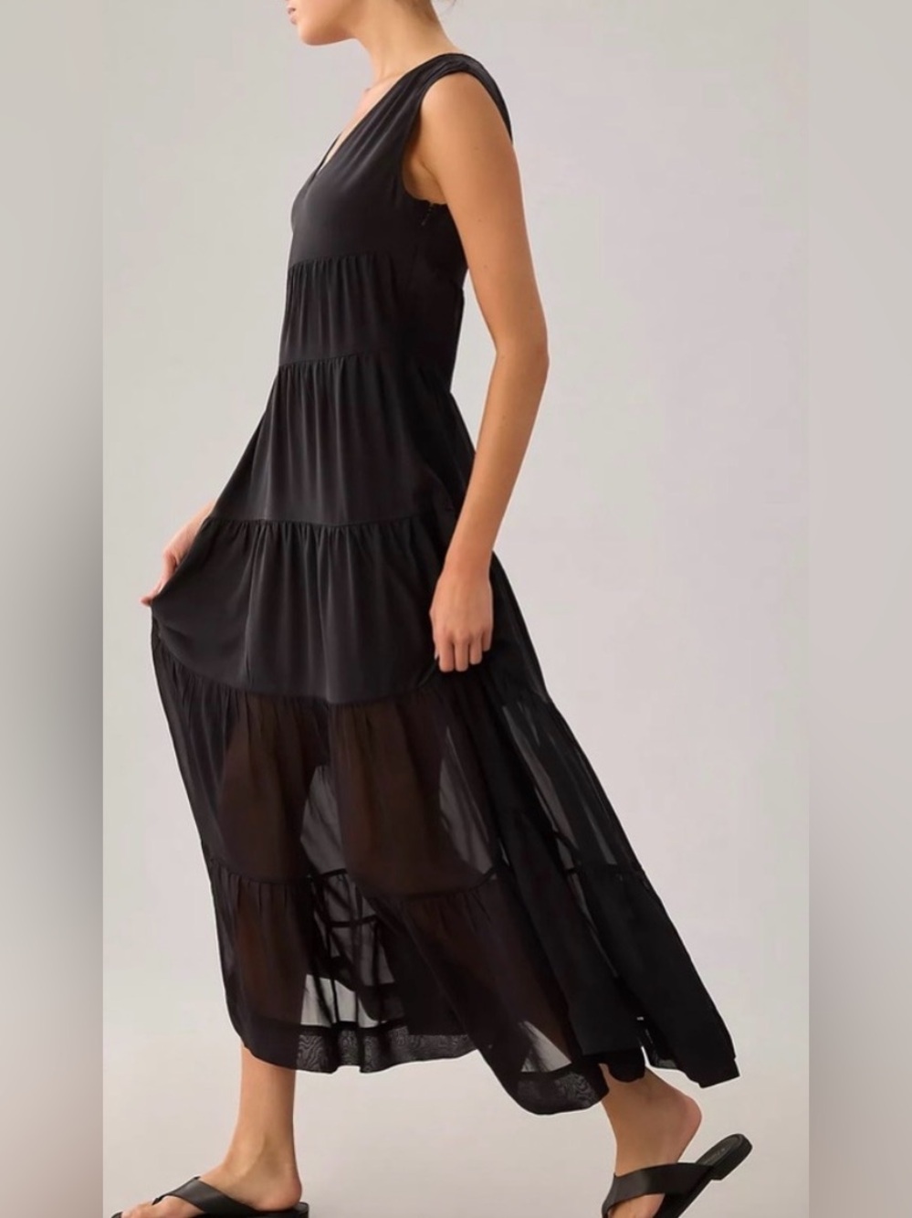 Anthropologie Black Silk Sleeveless Tiered V-Neck Maxi Dress Size 6.